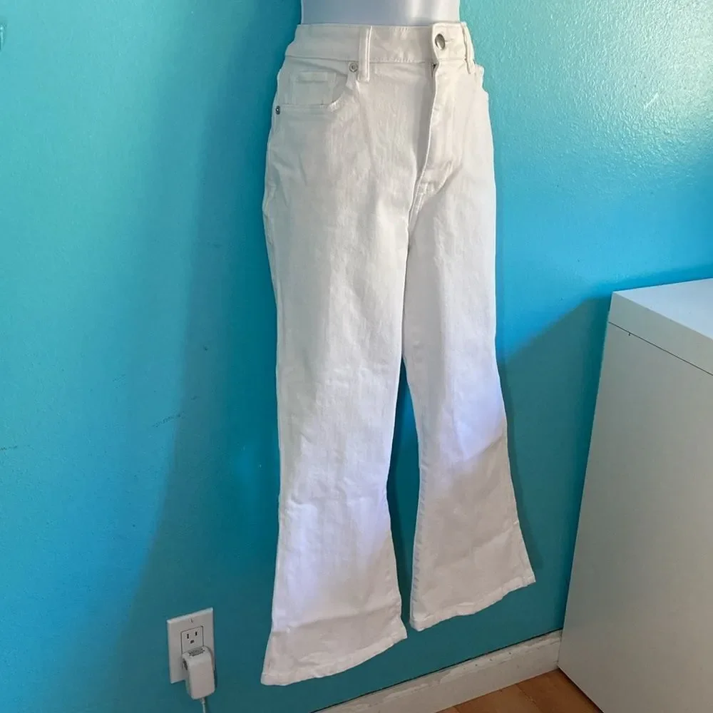 Elizabeth & James Size 6 Crop Flare Jeans in White Denim High Rise 23